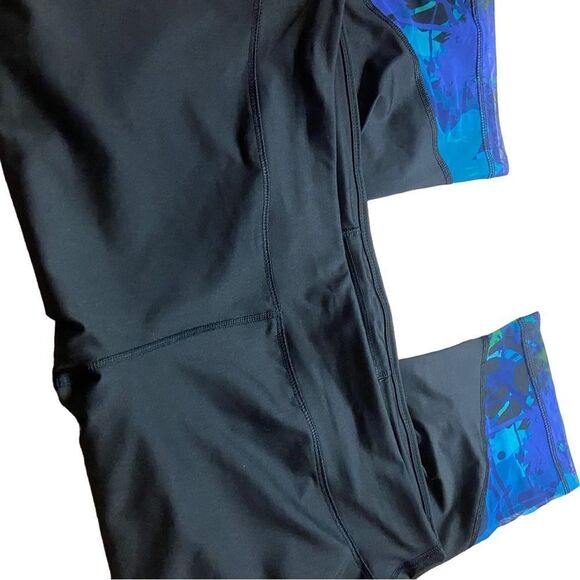 Athletic Wirks size XXL/2XG/20 dri works excellent condition see pics - Picture 2 of 2